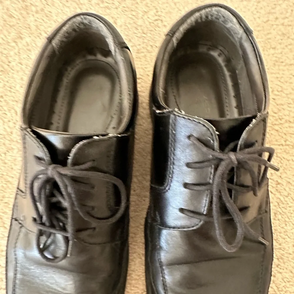 Dockers Men's Cap Toe Oxfords 11W Black Leather Shoes.